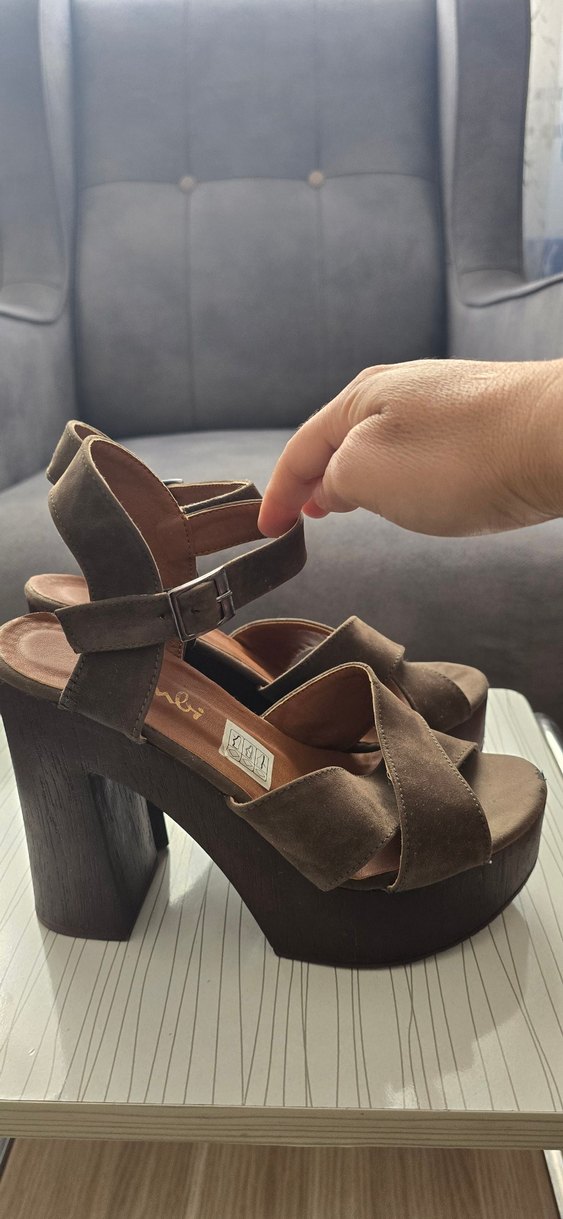Kahverengi Süet Platform Topuklu Kadın Ayakkabı - Görsel 3