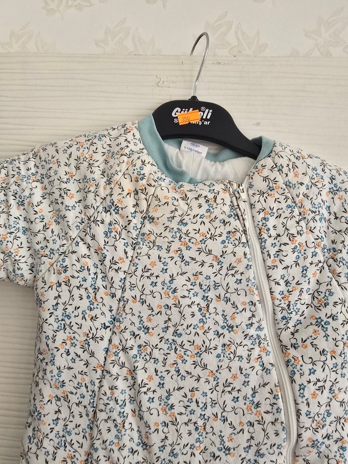 Bebek Kız Çiçek Desenli Tulum - Görsel 2