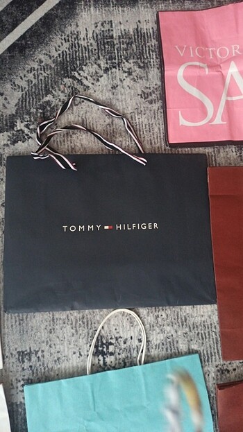 Tommy Hilfiger Poşetler