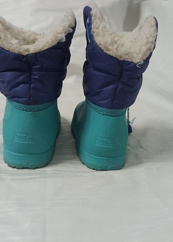 23 Beden Decathlon Kar Botu