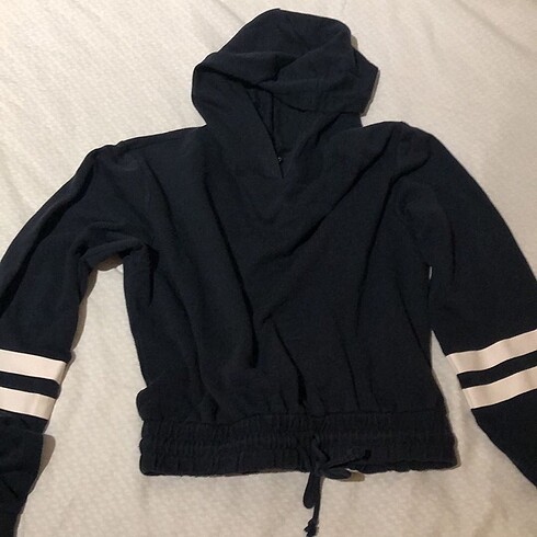H&M sweatshirt