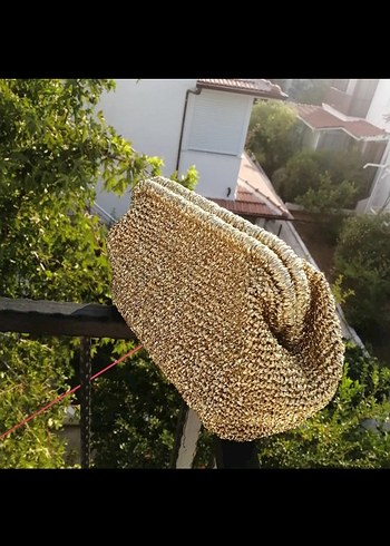 Metalik Gold Burslu Clutch Çantamız
