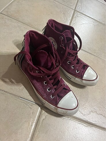 37,5 Beden bordo Renk Bordo ORJİNAL converse
