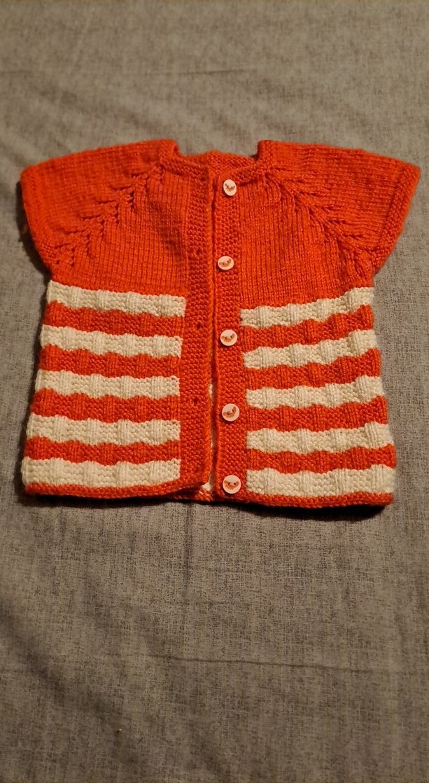 Kız Çocuk Renkli Örgü Kolsuz Hırka - Görsel 2