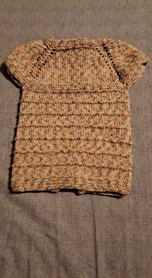 Kız Çocuk Bej Kısa Kollu Örgü Hırka - Görsel 3