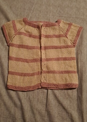 Kız Çocuk Bej Örgü Kolsuz Hırka - Görsel 2