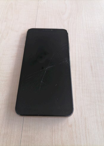 Bej Renkli iPhone Siyah Ekranlı