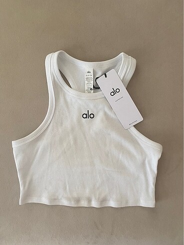 Alo yoga