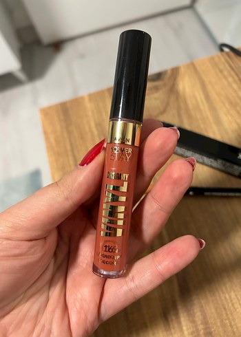 Avon Avon Koyu Bej Dudak Kalemi