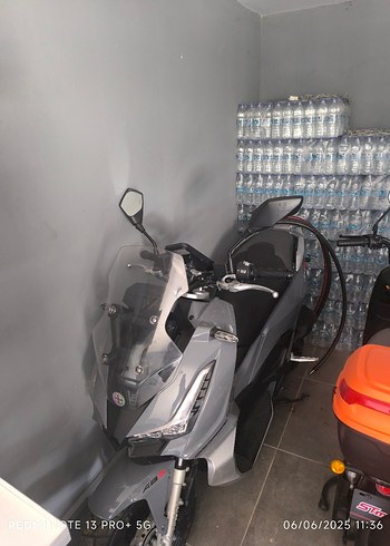 Şeffaf Vizörlü Gri Biker Kask - Görsel 3