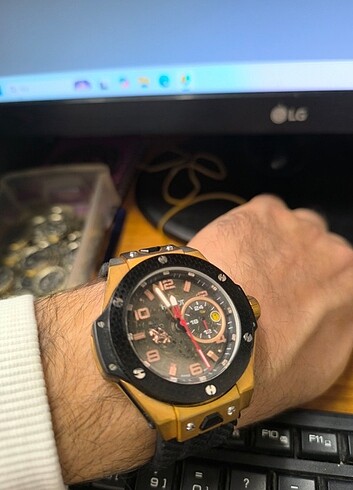  Beden sarı Renk Hublot 