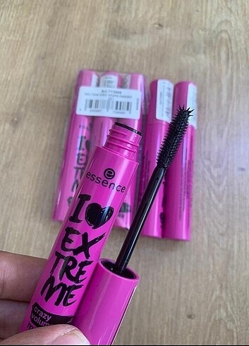 Essence maskara rimel 