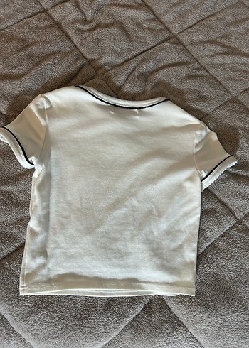 Bershka beyaz baskılı crop - Görsel 2