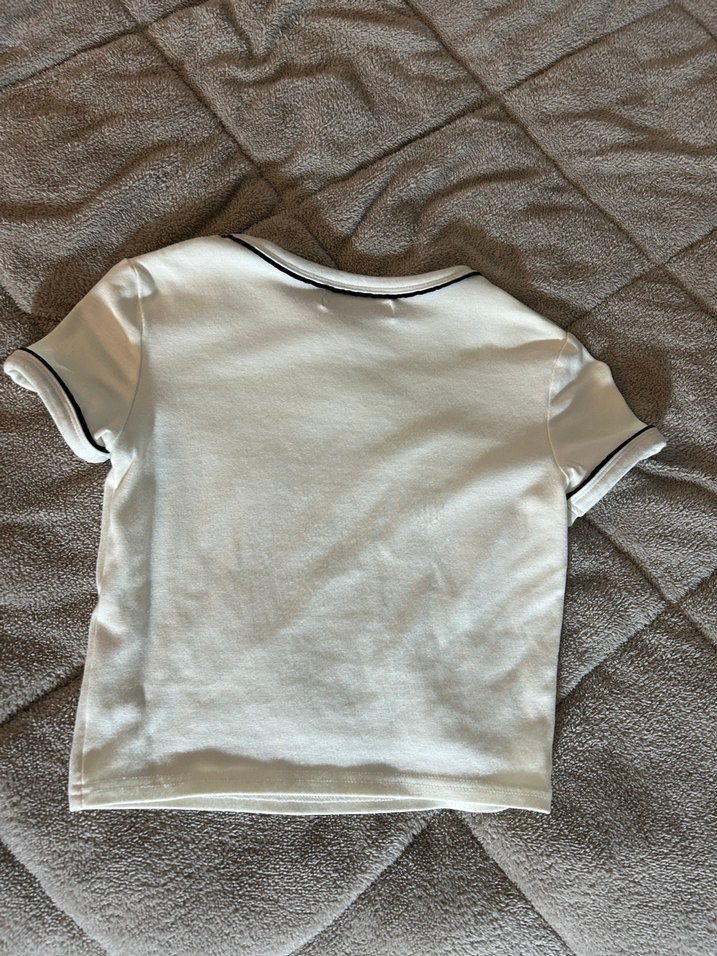 Bershka beyaz baskılı crop - Görsel 2