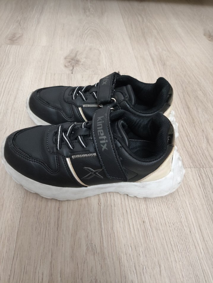 Kız Çocuk Siyah Gri Kinetix Spor Ayakkabı - Görsel 2