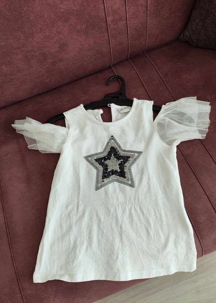 Beyaz tişört sadece 23 nisan gösterisinde bir kez giyildi.  - Görsel 4