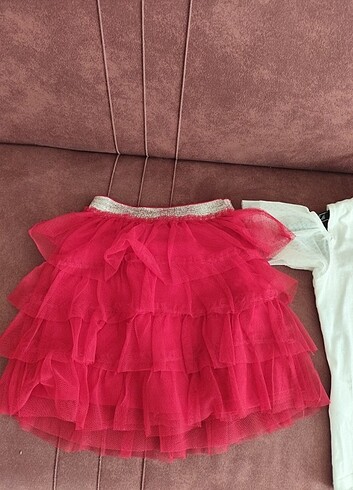 Kırmızı etek - Görsel 3