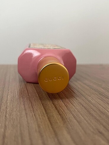 Beden Renk Gucci Flora Gorgeous Gardenia Kadın