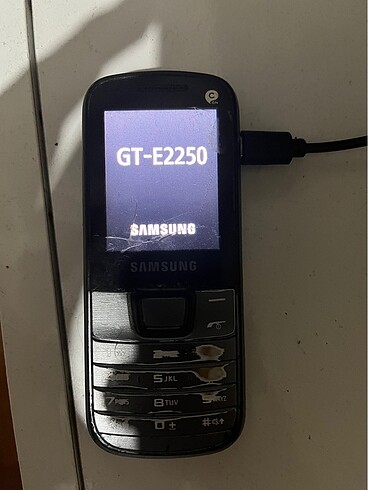 TUŞLU TELEFON SAMSUNG GT-E2250