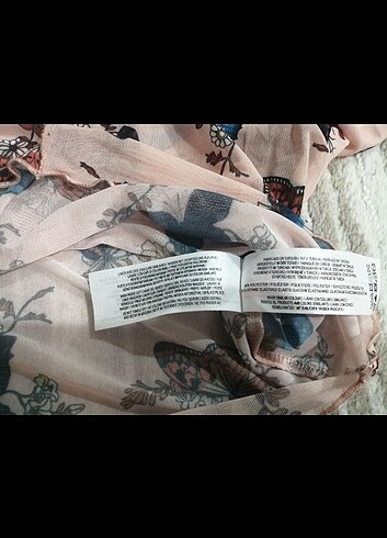 Primark etiketli tül top