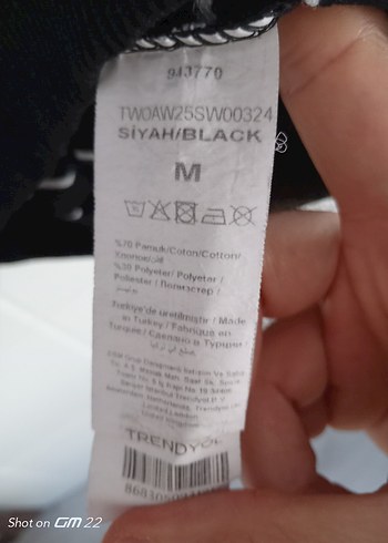 Siyah Beyaz Çizgili Piliseli Kadın Kazak - Görsel 5