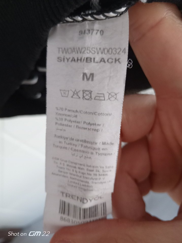 Siyah Beyaz Çizgili Piliseli Kadın Kazak - Görsel 5