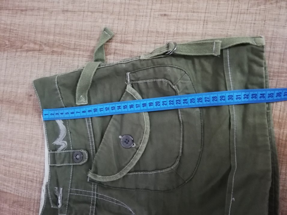 LTB Düğmeli Koyu Yeşil Mini Kadın Şort Ölçüsü Resimde - Görsel 3