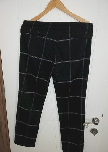 Kadın Siyah Kareli Kumaş Pantolon - Görsel 7