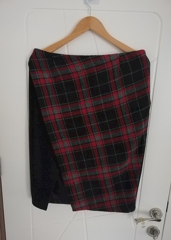 Om MARKA Kırmızı Ekoseli Etek - Görsel 12