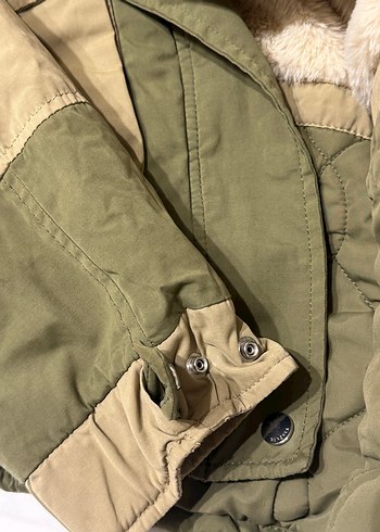 xs Beden bershka yeşil haki mont