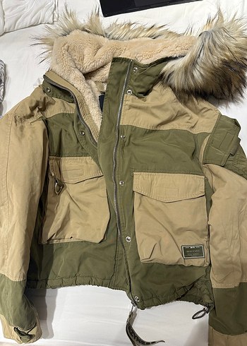 bershka yeşil haki mont
