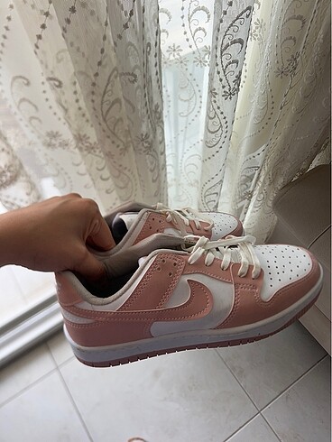 39 Beden Nike Dunk 39 numara Defosu yok
