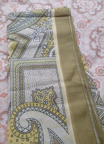 Desenli şal - Görsel 2