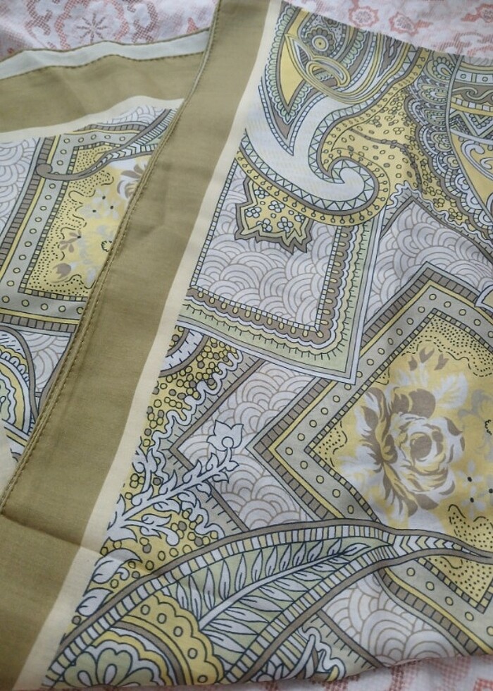 Desenli şal - Görsel 3