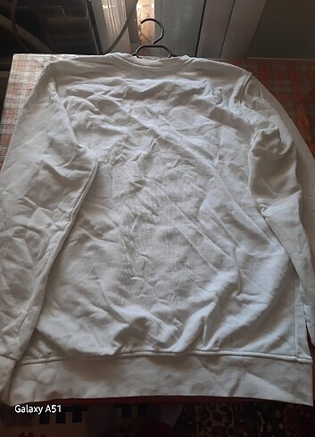 m Beden Sweatshirt farklı markalardan