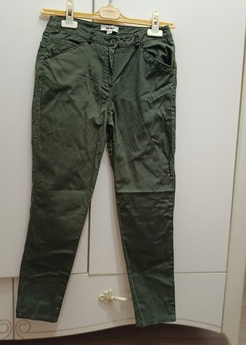 Kemerli Haki çocuk 12 13 yaş.Kumaş Pantolon