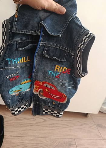 Erkek Çocuk Renkli Nakışlı Denim Biker Yelek