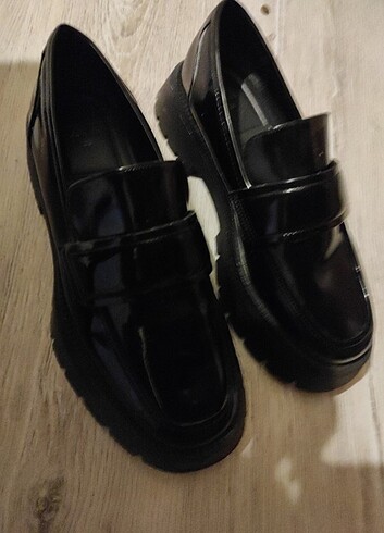 Zara loafer hic giyilmedi