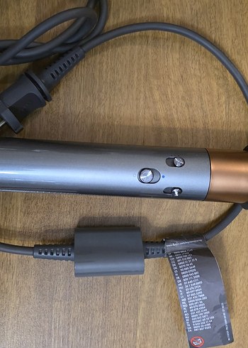 Dyson Airwrap Saç Şekillendirici + ekstra başlık - Görsel 3