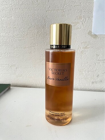 Victoria Secret Bare Vanillia