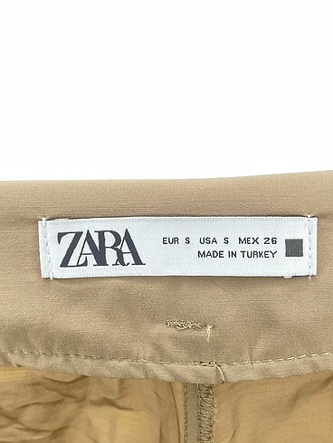 s Beden ten rengi Renk Zara Düz Kesim %70 İndirimli.