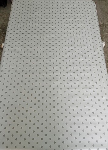 Beden PVC PLASTİK MUŞAMBA 100*140CM MASA ÖRTÜSÜ