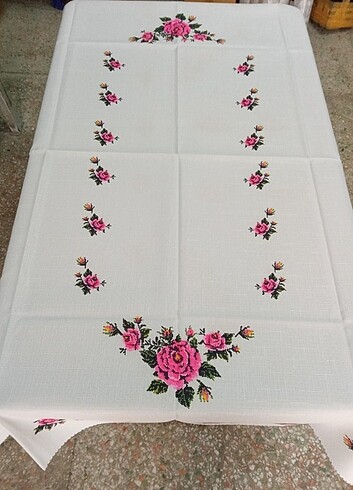  Beden çeşitli Renk KANAVİÇE DERTSİZ BASKILI KUMAŞ 120#160CM MASA ÖRTÜSÜ 