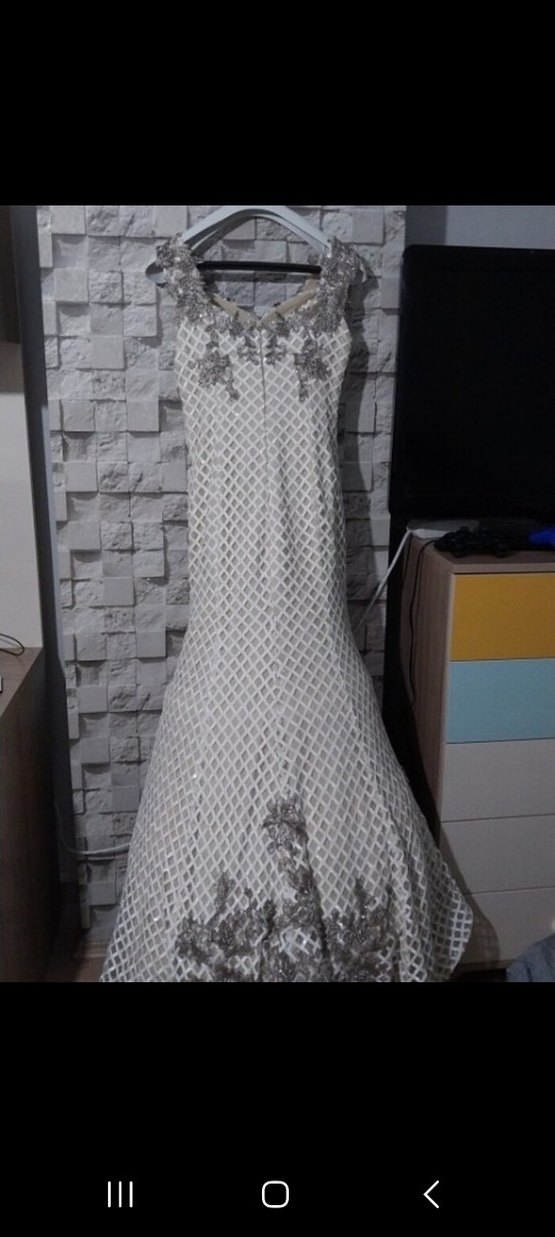 Dantel Detaylı Beyaz Uzun Kadın Abiye - Görsel 3