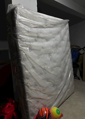 Kahverengi ve Gri Yatak Koruyucu 
160/200 - Görsel 5