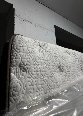 Kahverengi ve Gri Yatak Koruyucu 
160/200 - Görsel 3