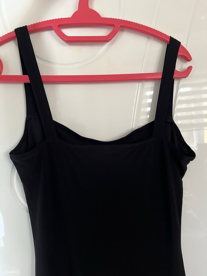 Siyah Uzun Kolsuz Elbise - Görsel 3