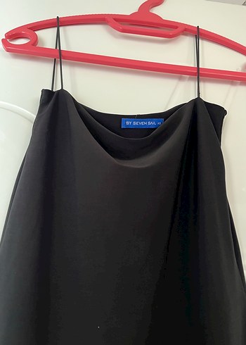 Siyah İnce Askılı Midi Elbise - Görsel 3