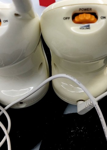 Beyaz ve Turuncu Bebek Telsizi - Görsel 2