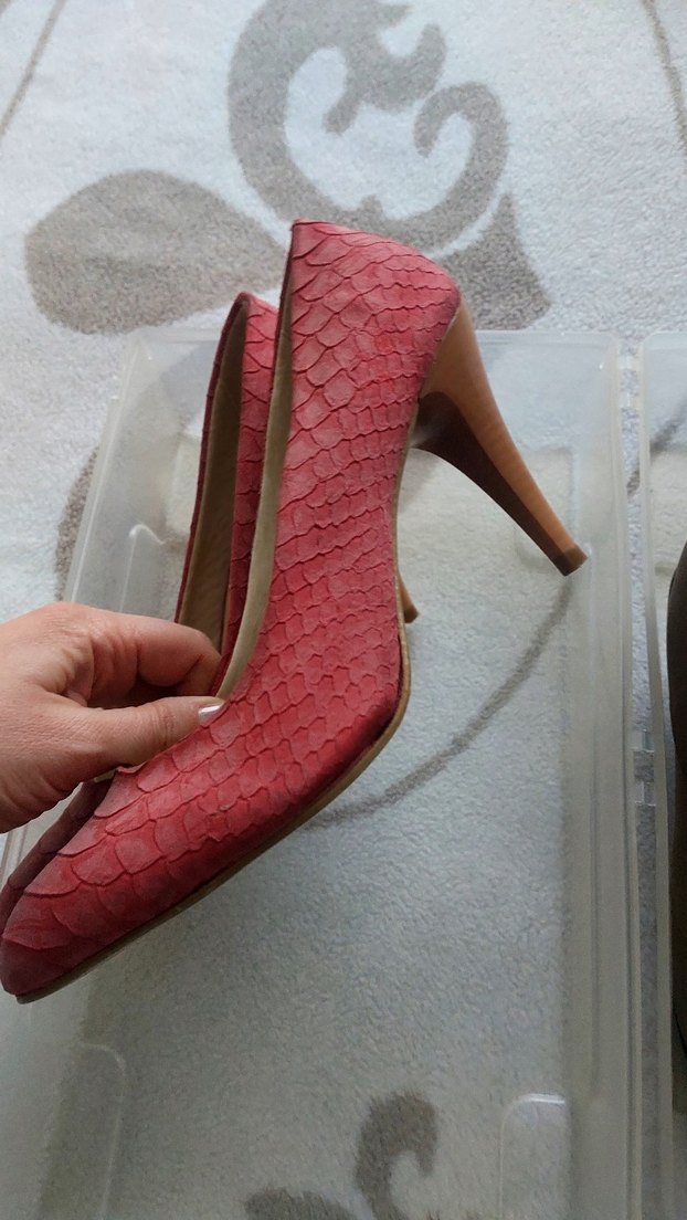 Kırmızı Yılan Derisi Desenli Stiletto Topuklu Kadın Ayakkabı - Görsel 2